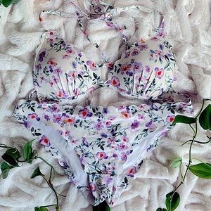 H&M Floral Scalloped edge Bikini